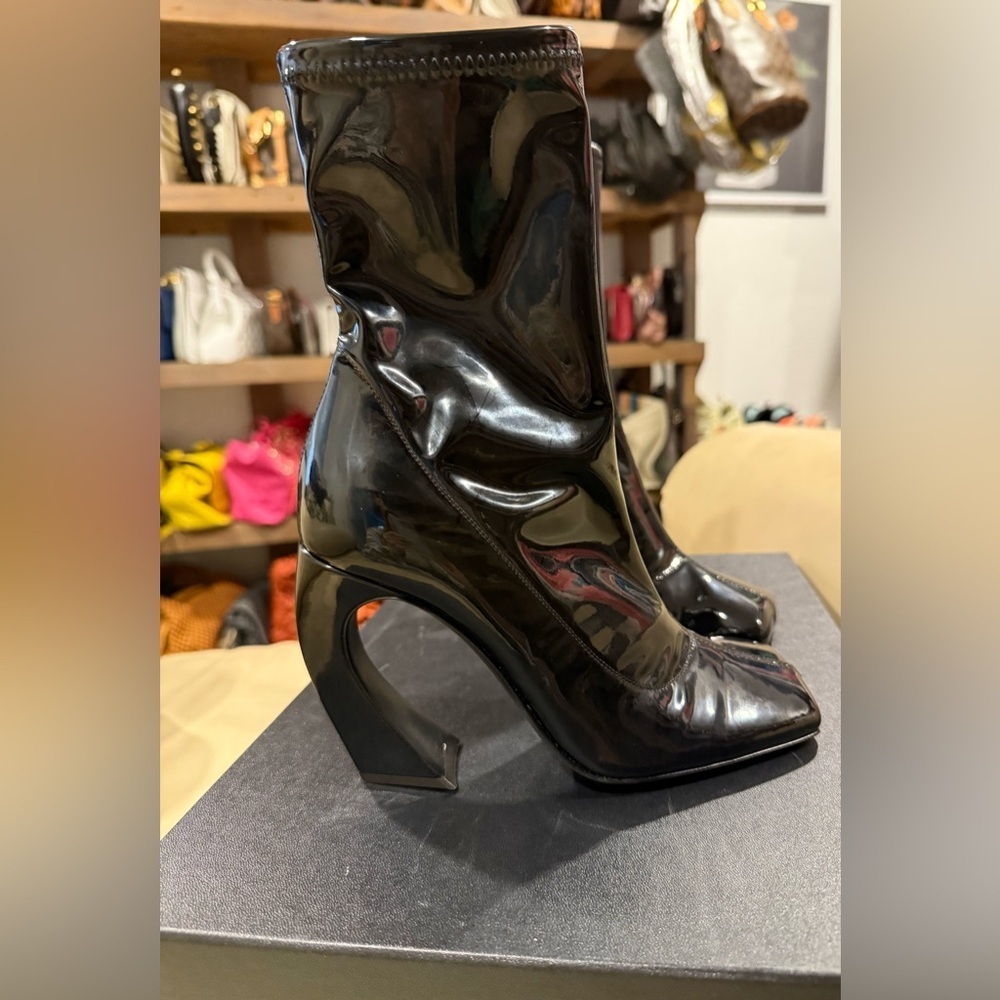 NIB Giuseppe Zanotti Musa Black Patent ankle boots